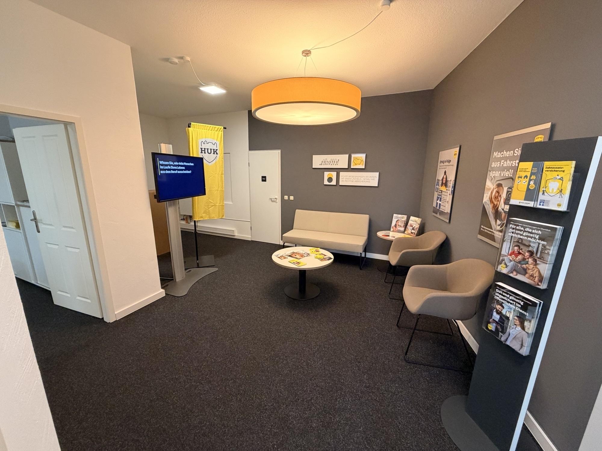 Bild 3 HUK-COBURG Versicherung Lukas Schmidt in Bad Salzuflen - Innenstadt in Bad Salzuflen
