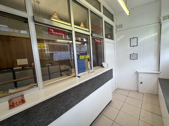 No1 Currency Exchange Liverpool (inside Henderson Finance)