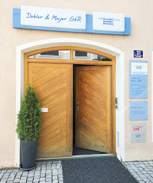 Versicherungskammer Bayern - Dobler & Mayer GbR, Marktplatz 31, 1.OG in Tüßling