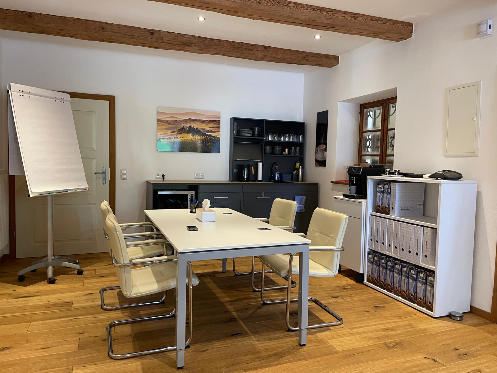 Versicherungskammer Bayern - Versicherungsbüro Manuel Heim, Hauptstr. 43 in Falkenberg