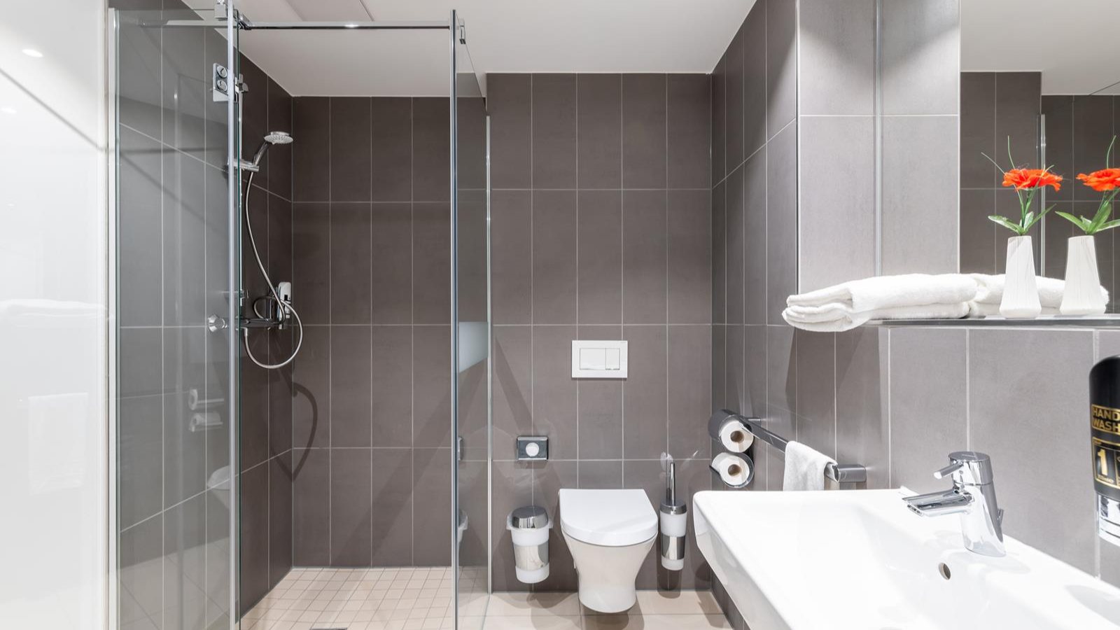Serways Hotel Hösel Ost, Allscheidt 13 in Ratingen