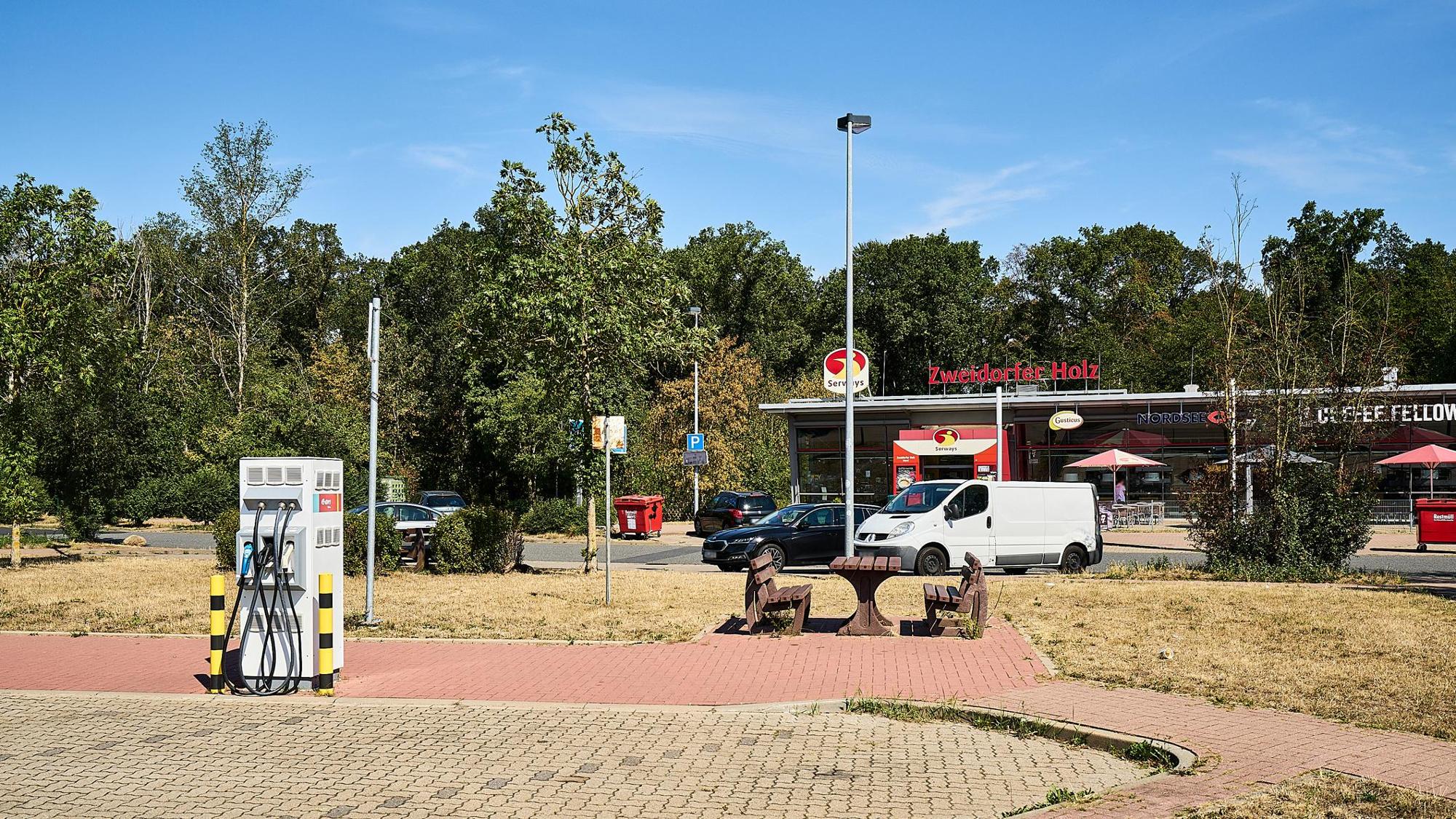 Bild der Serways Raststätte Zweidorfer Holz Nord