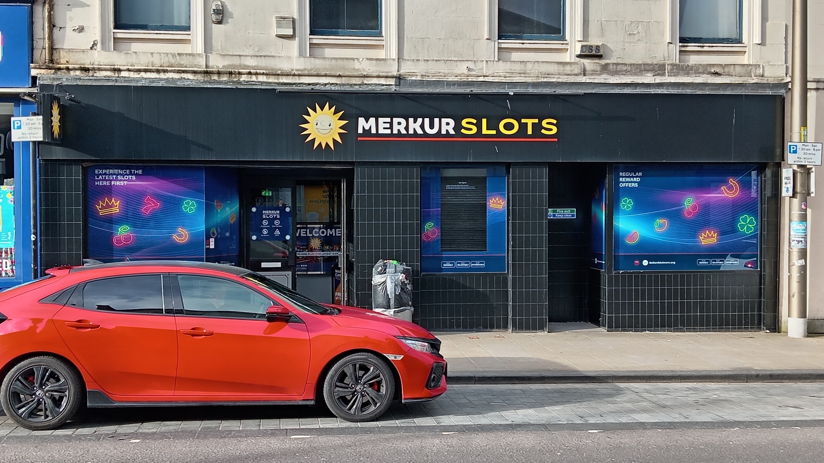 MERKUR Slots - Wishaw (Scotland)
