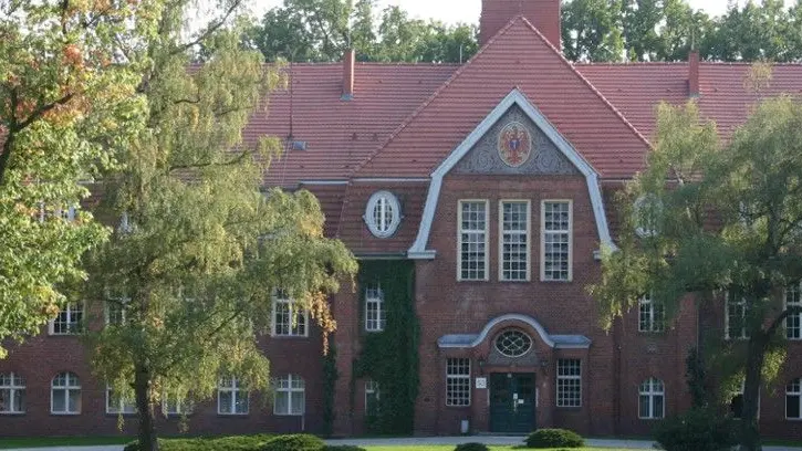 Bild 1 Asklepios Fachklinikum Brandenburg in Brandenburg