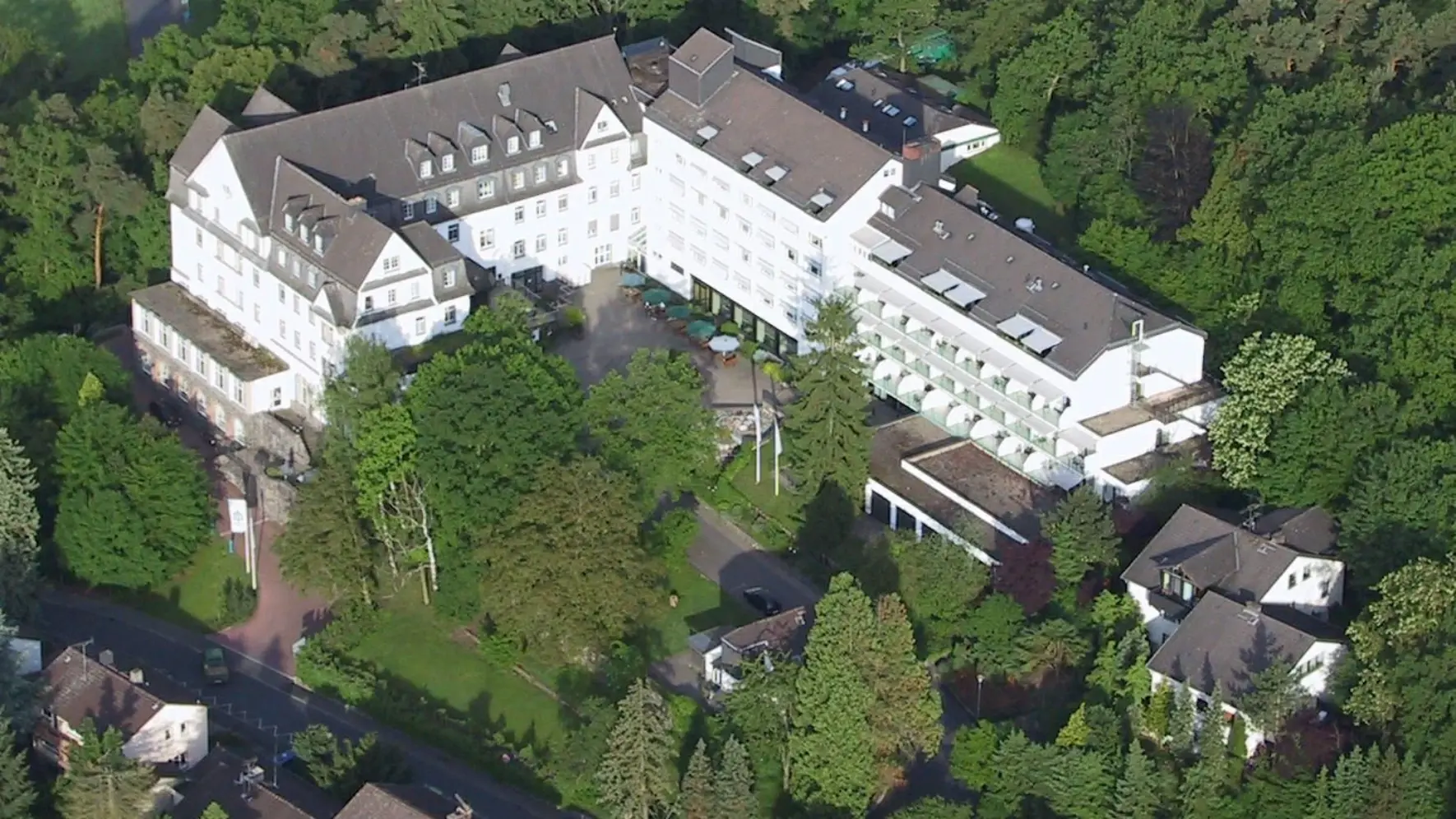 Bild 1 Asklepios Neurologische Klinik Bad Salzhausen in Nidda