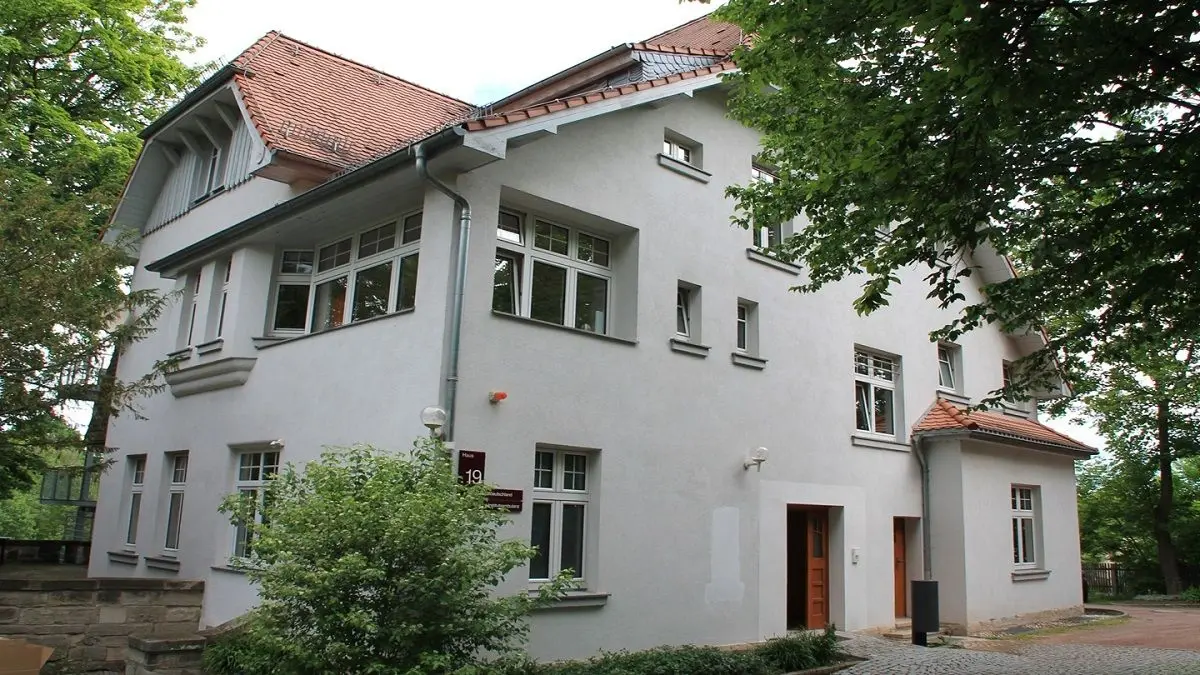 Bild 1 Asklepios MVZ Mitteldeutschland - Betriebsstätte Stadtroda in Stadtroda