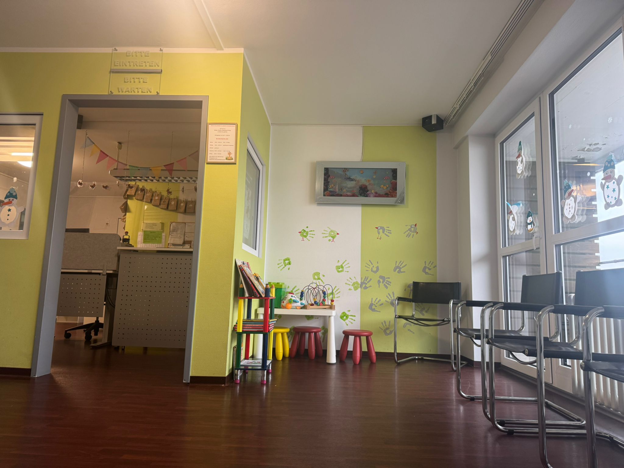 Bilder Medizinisches Versorgungszentrum Schwalm-Eder - Praxis für Kinder- und Jugendmedizin