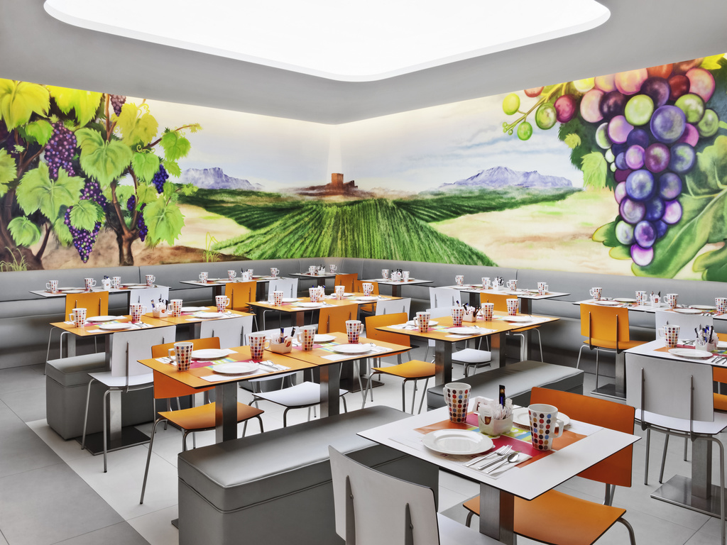 Images ibis Styles Madrid Prado