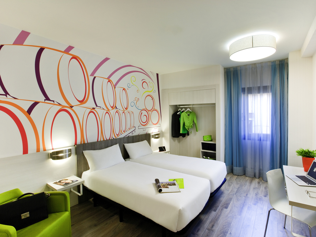 Images ibis Styles Madrid Prado