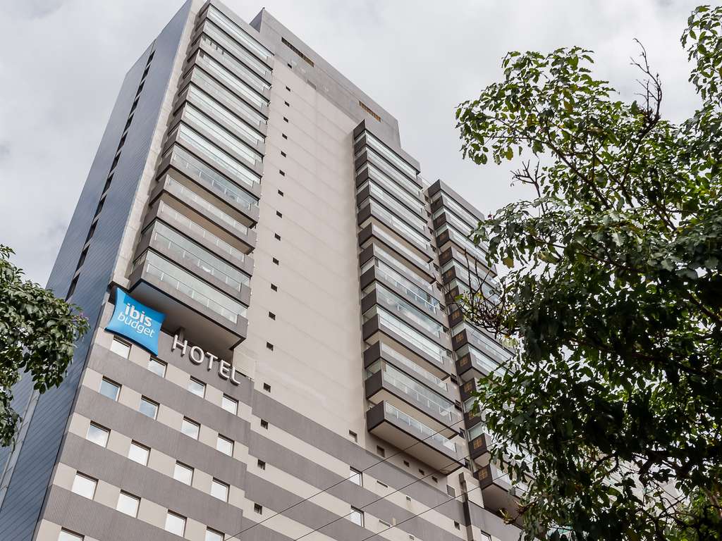 Images ibis budget Santos Gonzaga