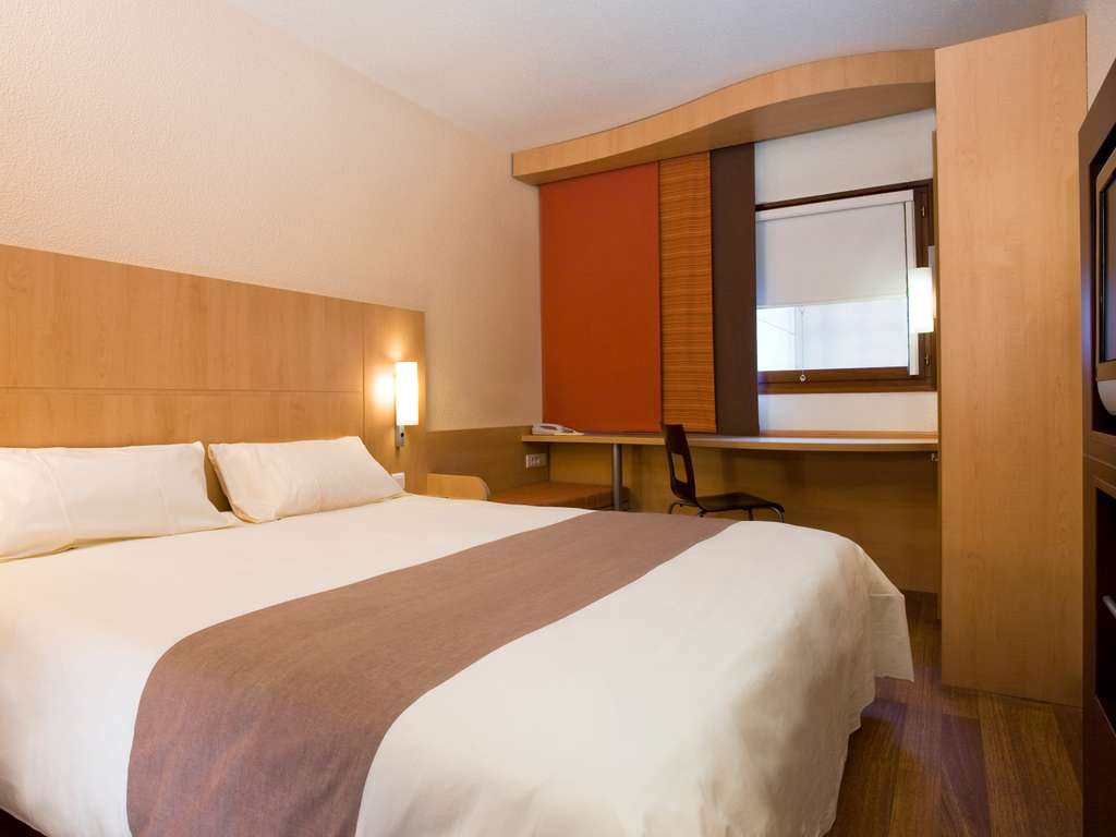 Images ibis Nancy Centre Gare et Congrès
