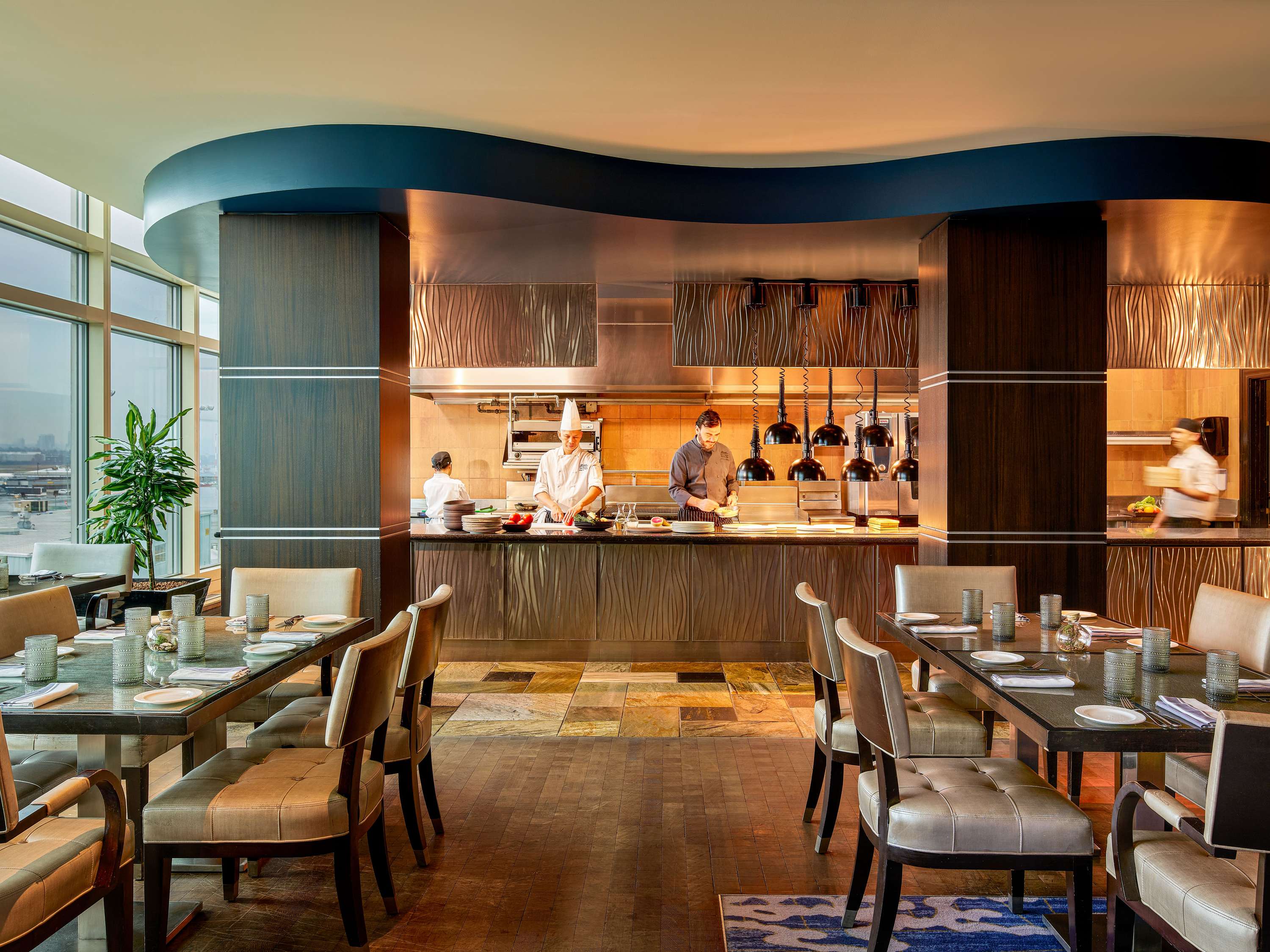 Images GLOBE @ YVR RESTAURANT