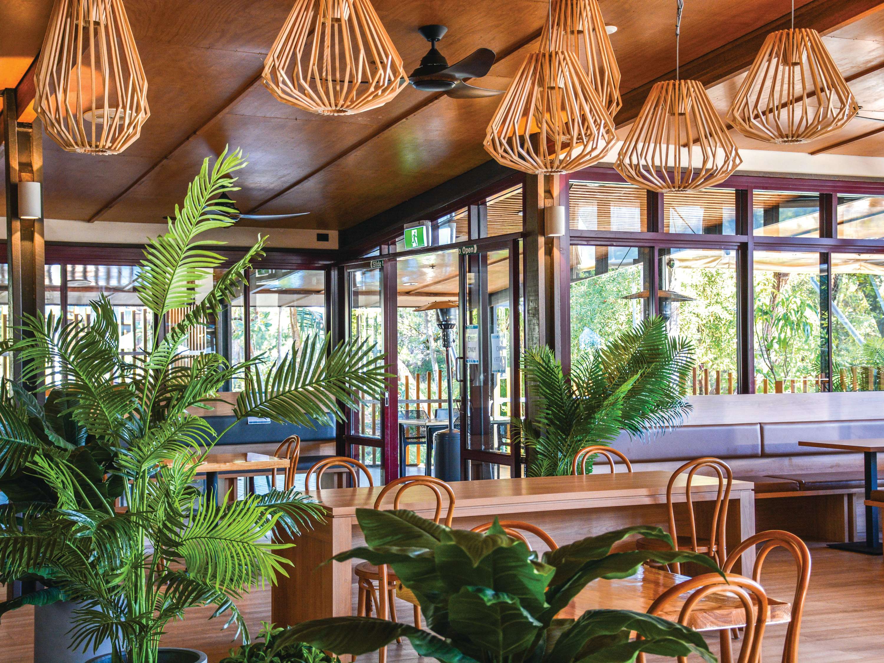 Images Sand & Wood Restaurant