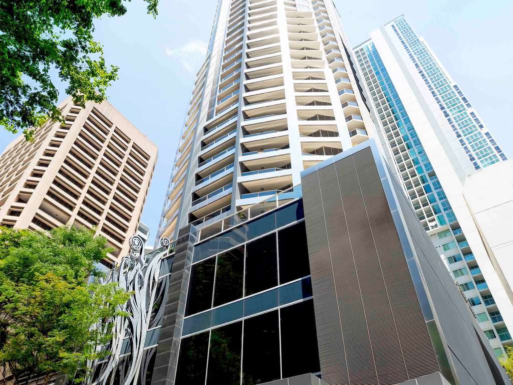 Images Mantra on Mary Brisbane