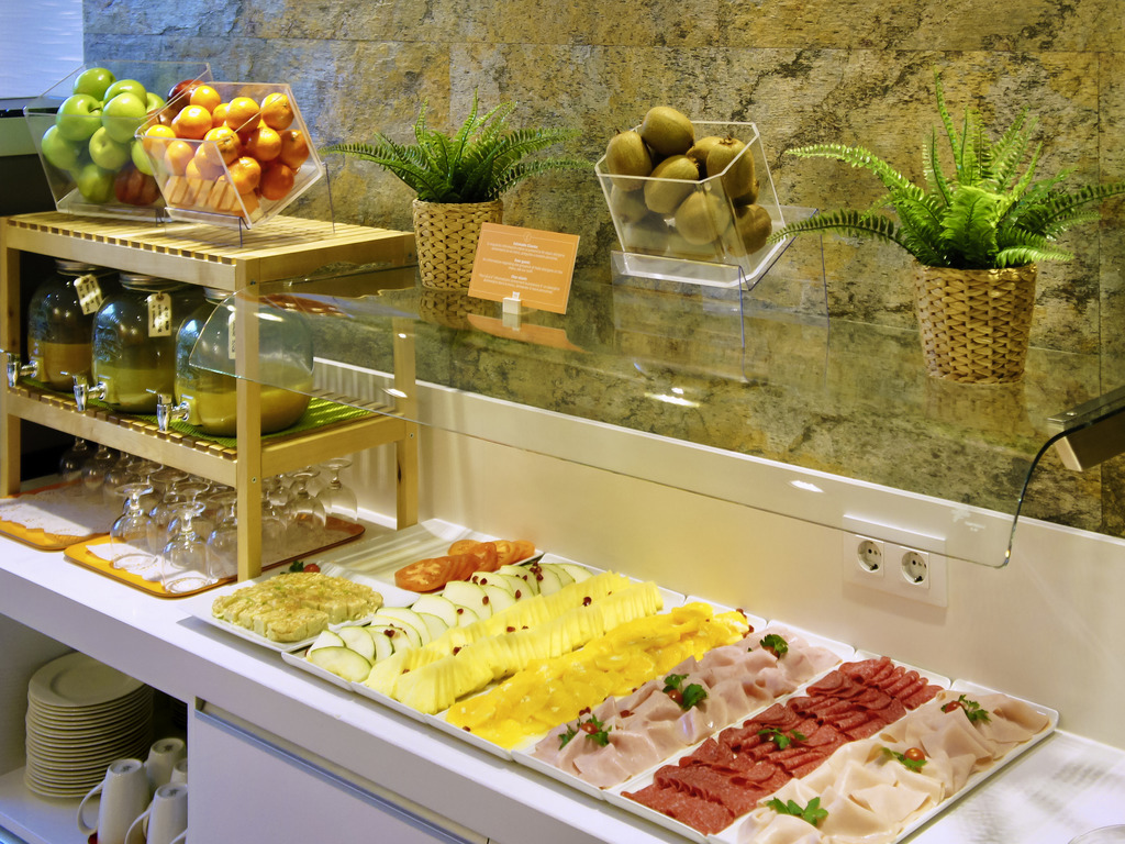 Images ibis Styles Madrid Prado