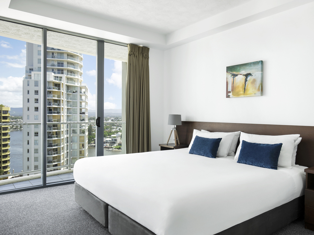 Images Mantra Wings Surfers Paradise