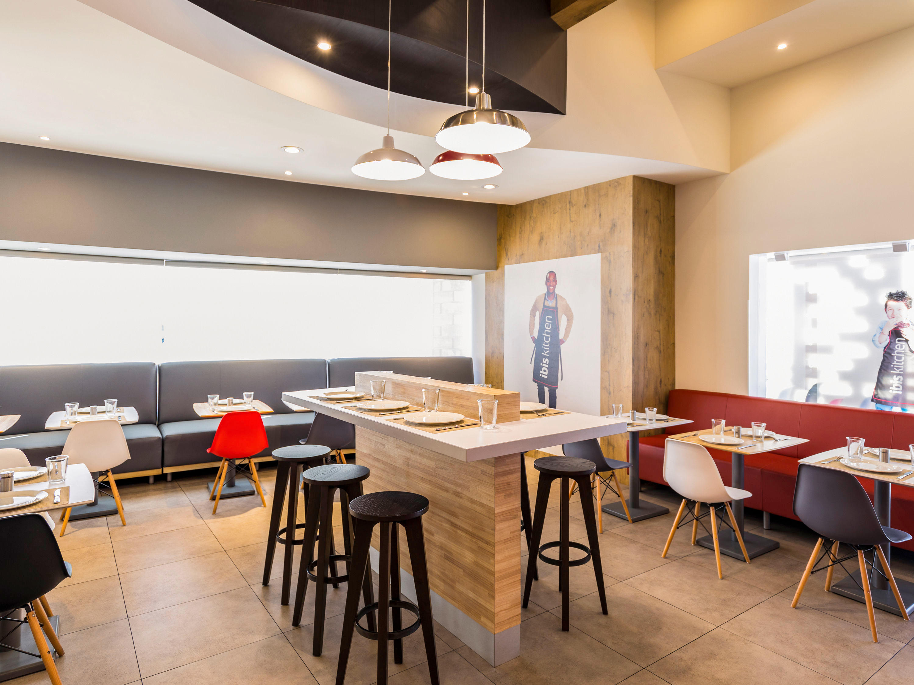 Images IBIS KITCHEN LOUNGE