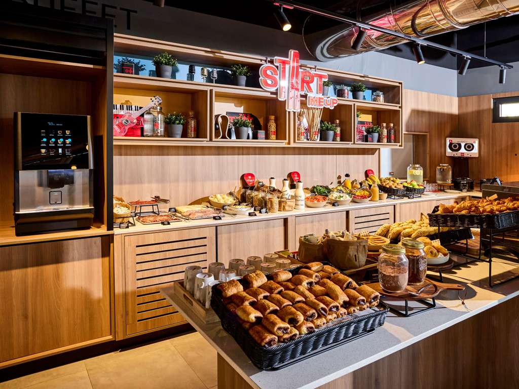 Ibis Madrid Norte Las Tablas 5