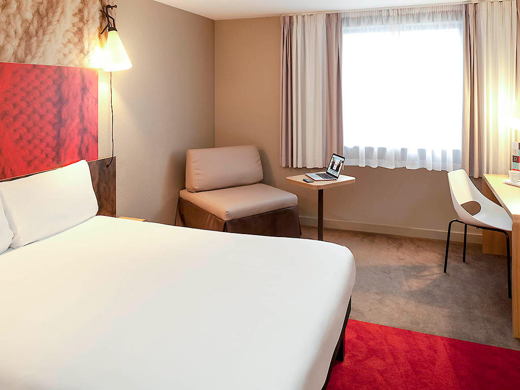 Hotel ibis Dublin 10