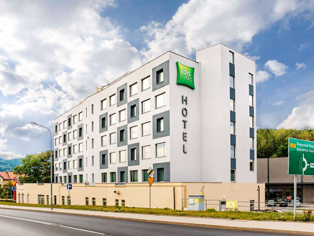 Images ibis Styles Wałbrzych