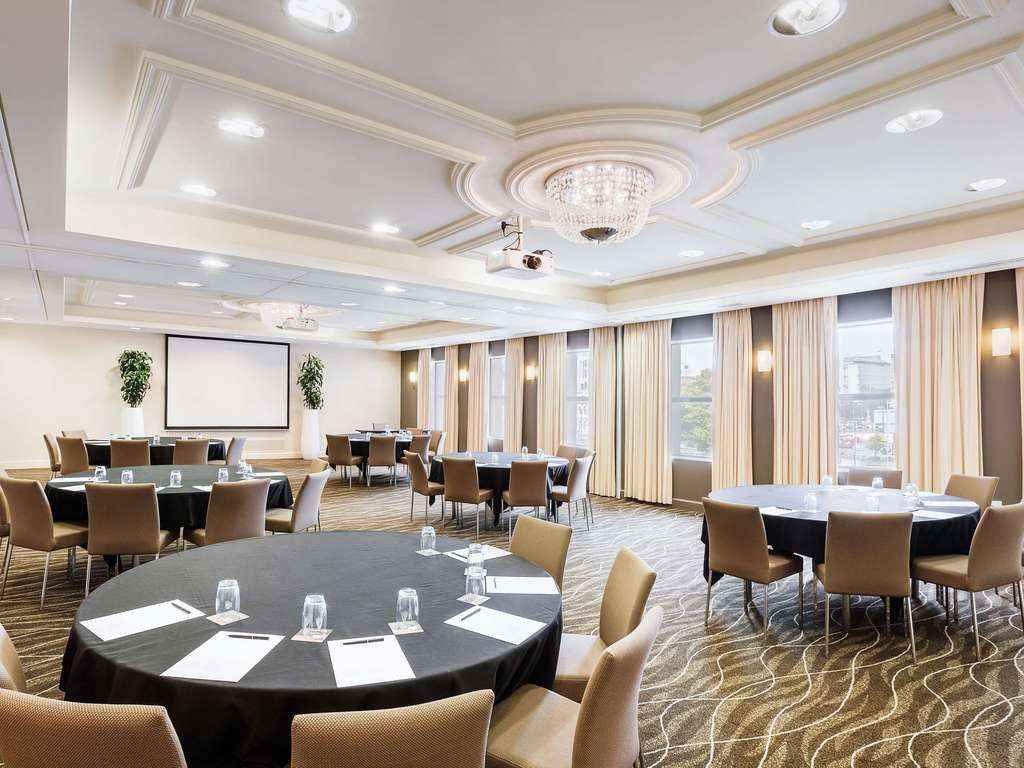 Images Novotel Christchurch Cathedral Square