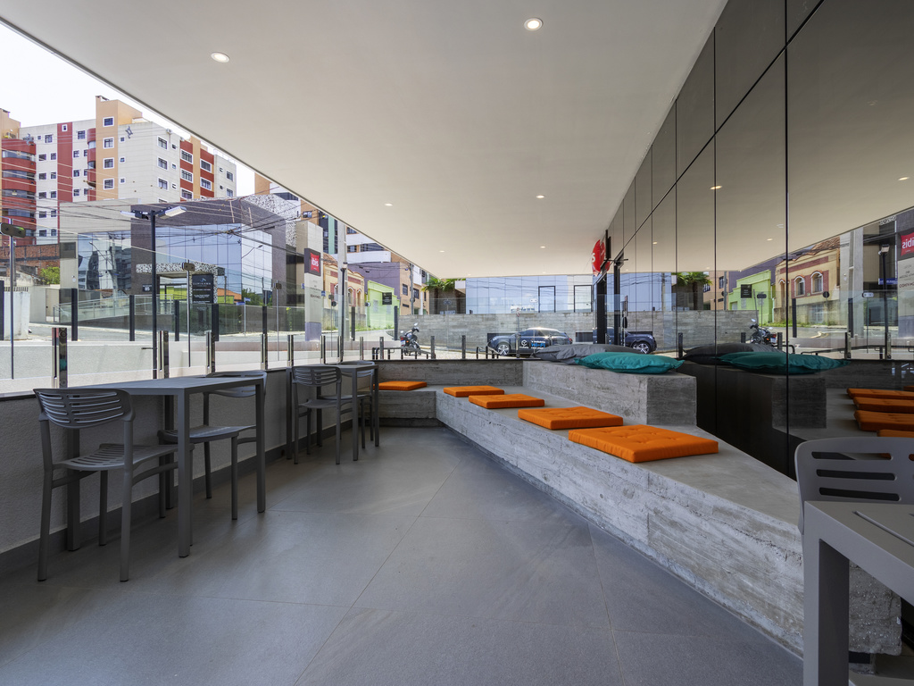 Images ibis Ponta Grossa