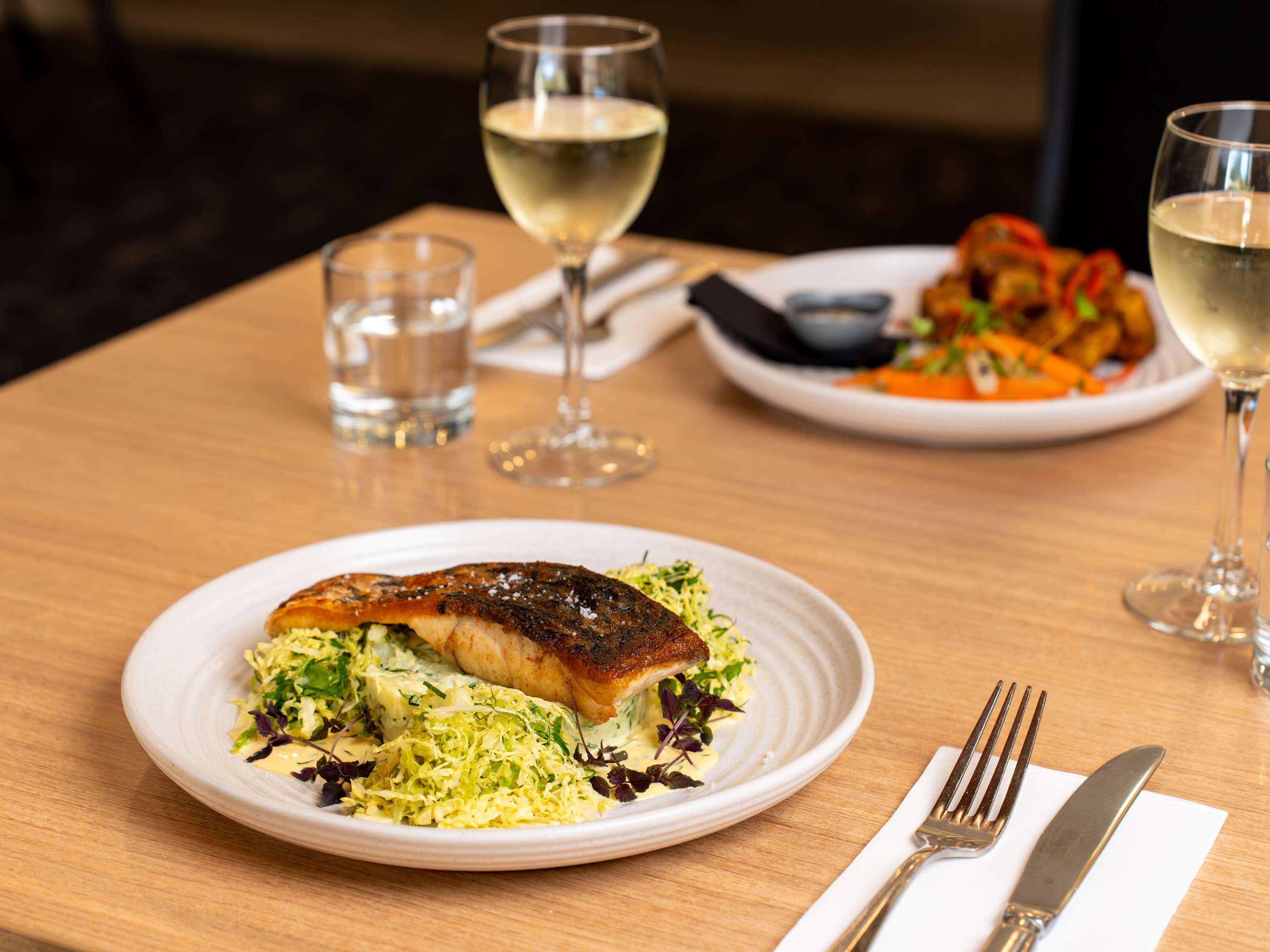 Images MACH ONE RESTAURANT & BAR