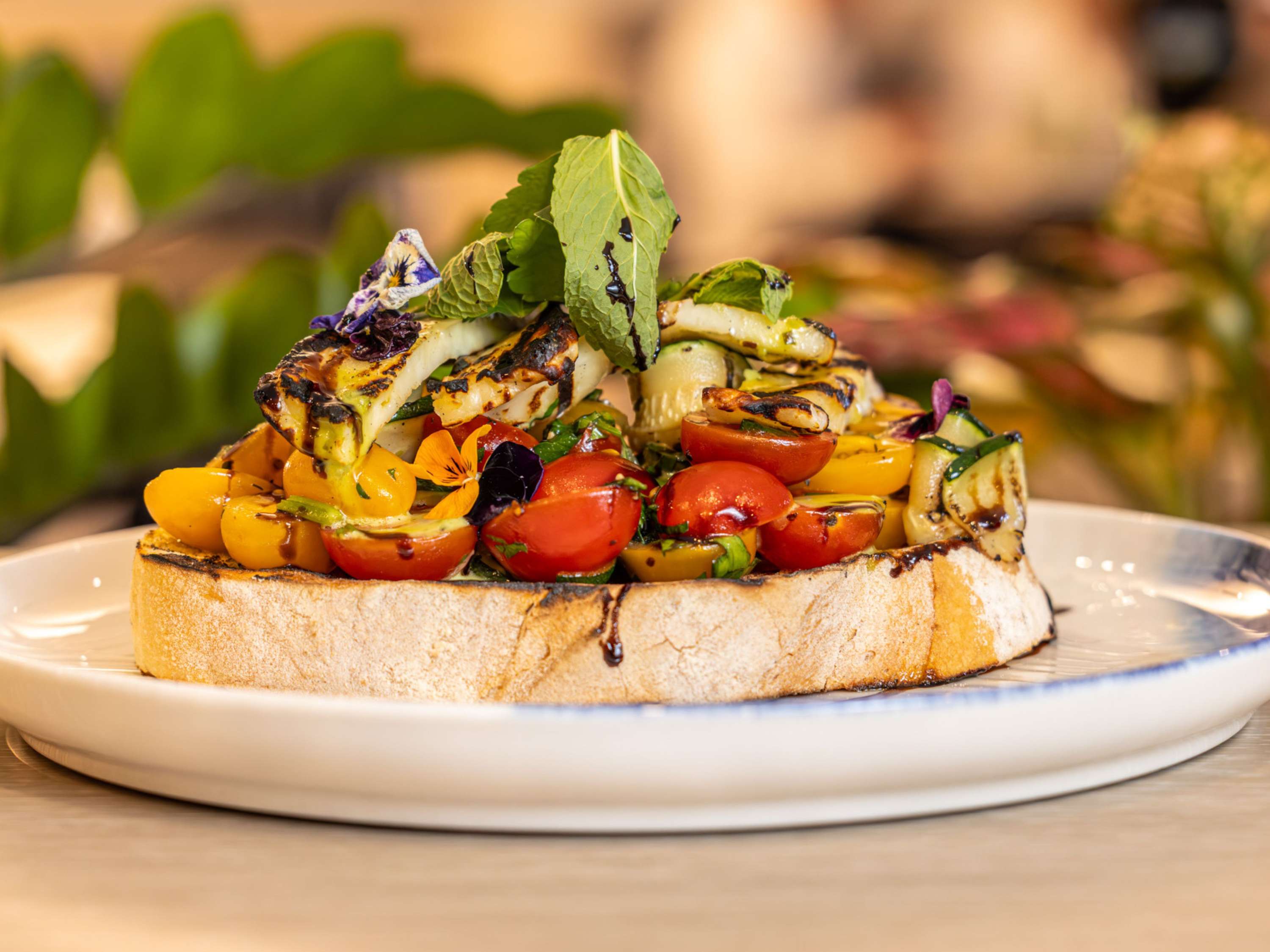 Images Poolhouse Bar & Kitchen