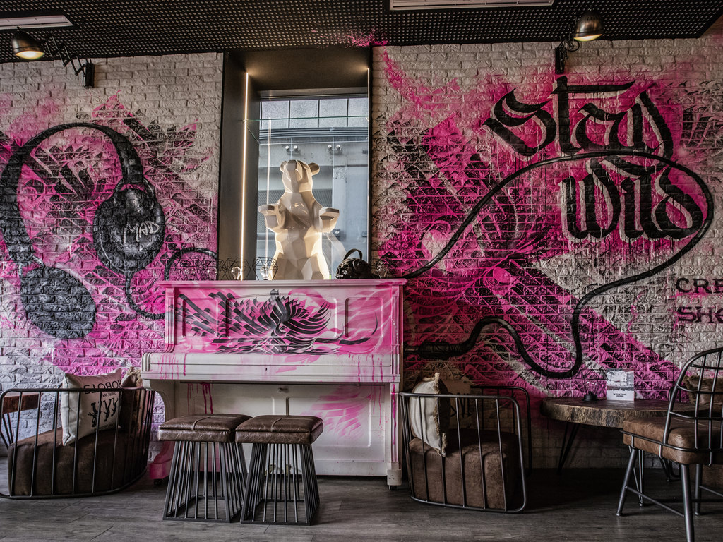 Bilder ibis Styles Lausanne Center Mad House