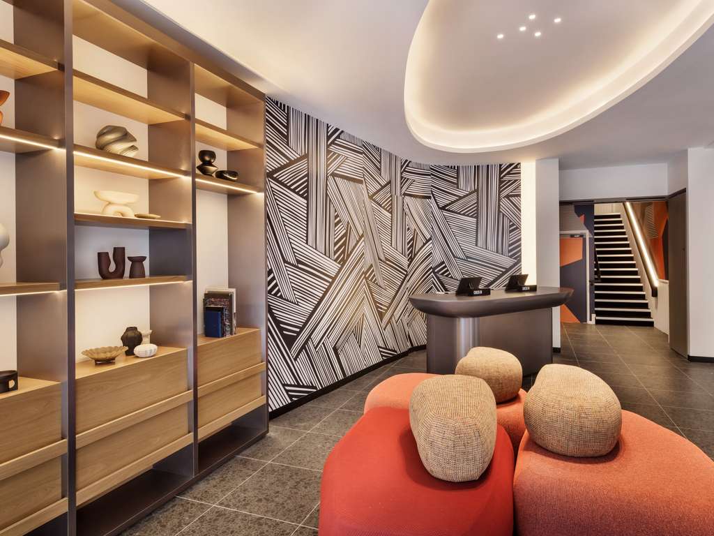 Images TRIBE Auckland Fort Street