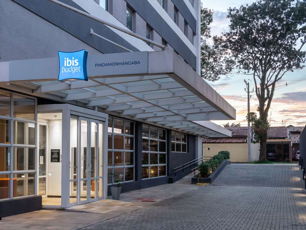 Images ibis budget Pindamonhangaba