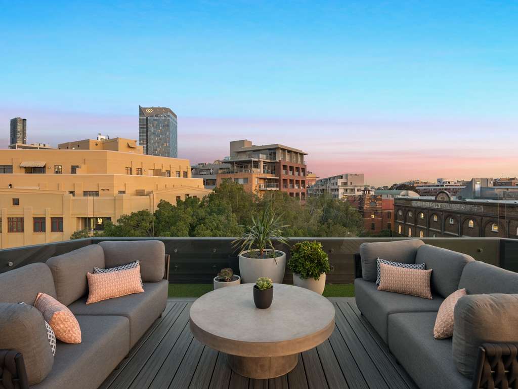 Images The Sebel Darling Harbour the Pinnacle