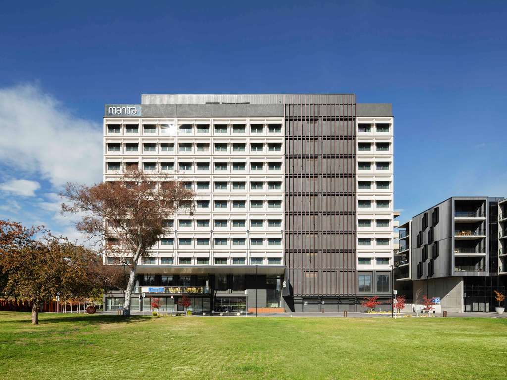 Images Mantra MacArthur Canberra