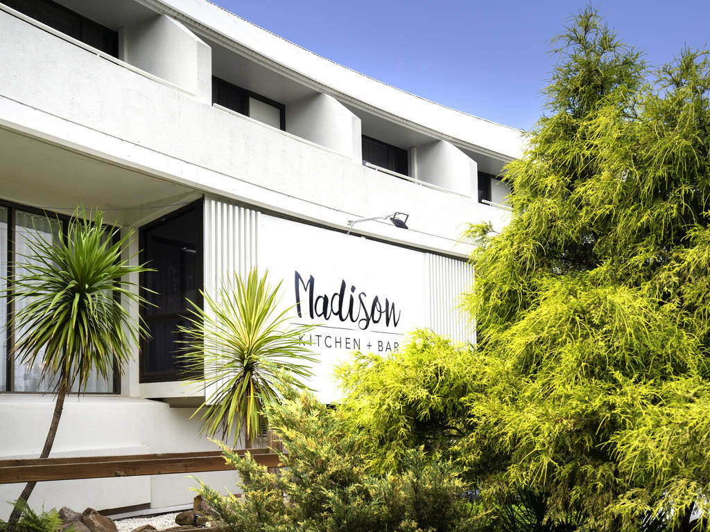 Images Mercure Charlestown