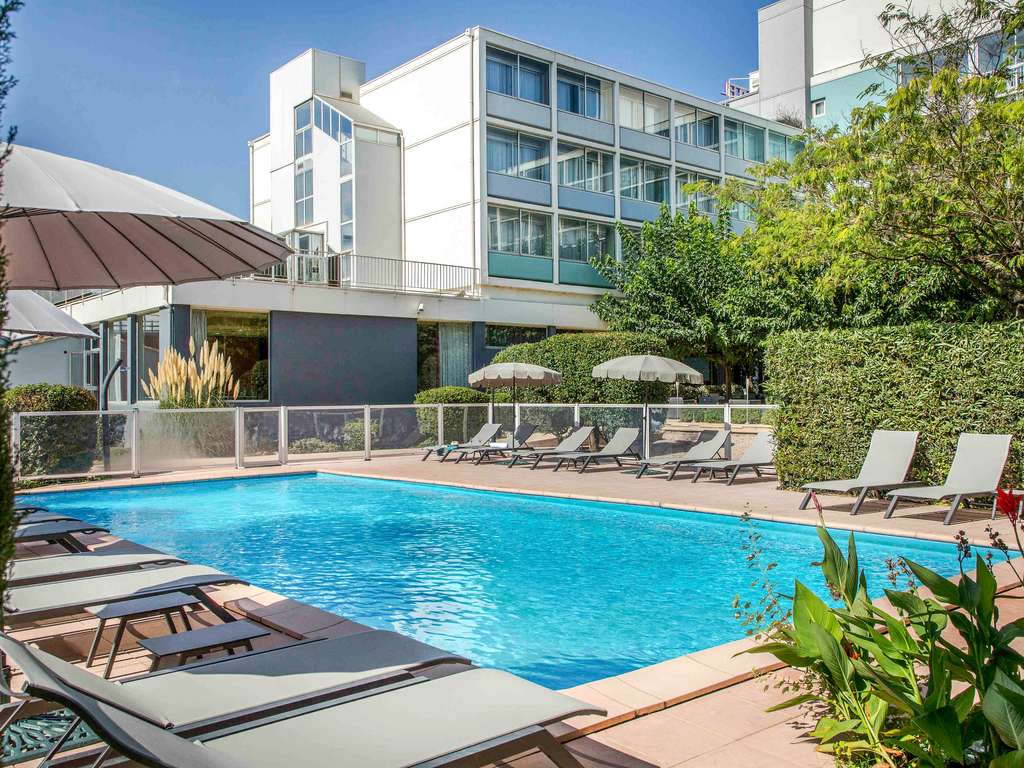 Images ibis Cavaillon Luberon