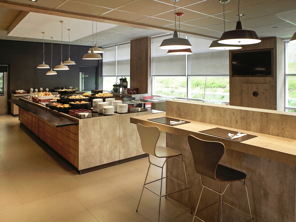 Images ibis Osasco