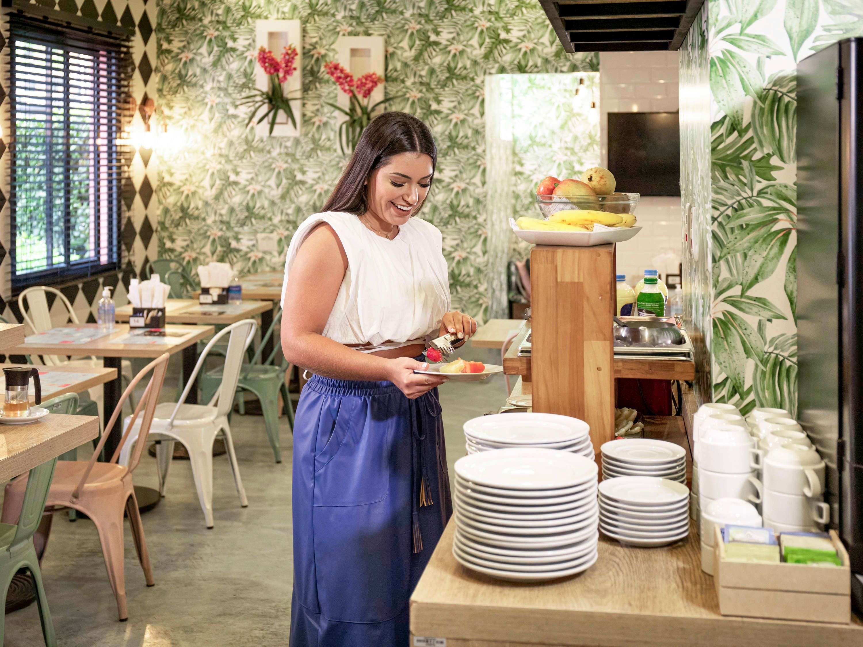 Images B / Side Burgers & Bowls