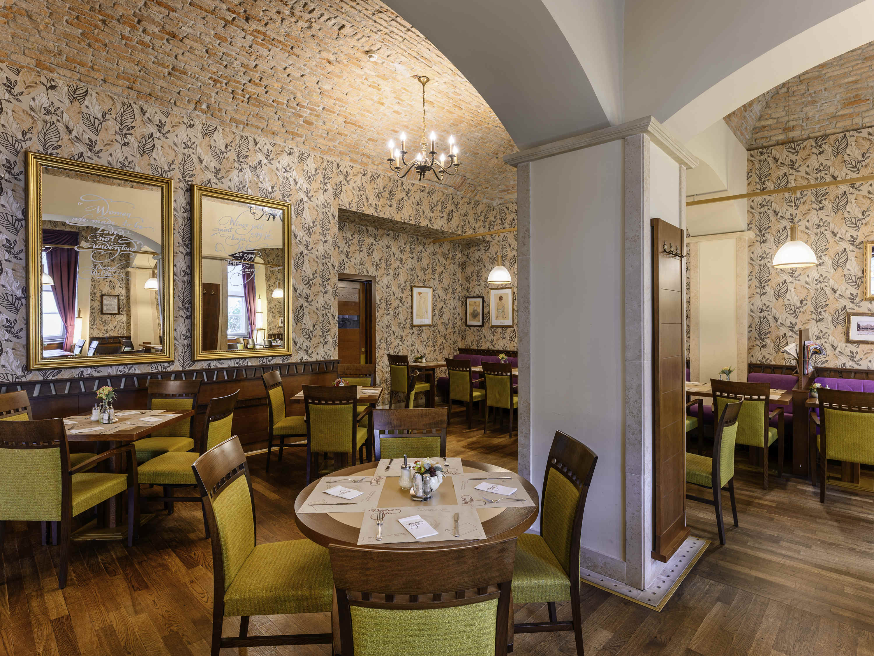 Images Bistro 10