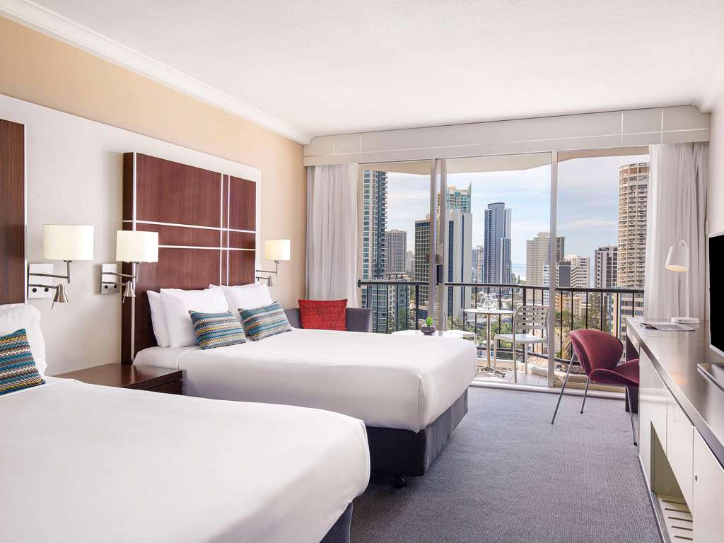 Images Mantra on View Surfers Paradise