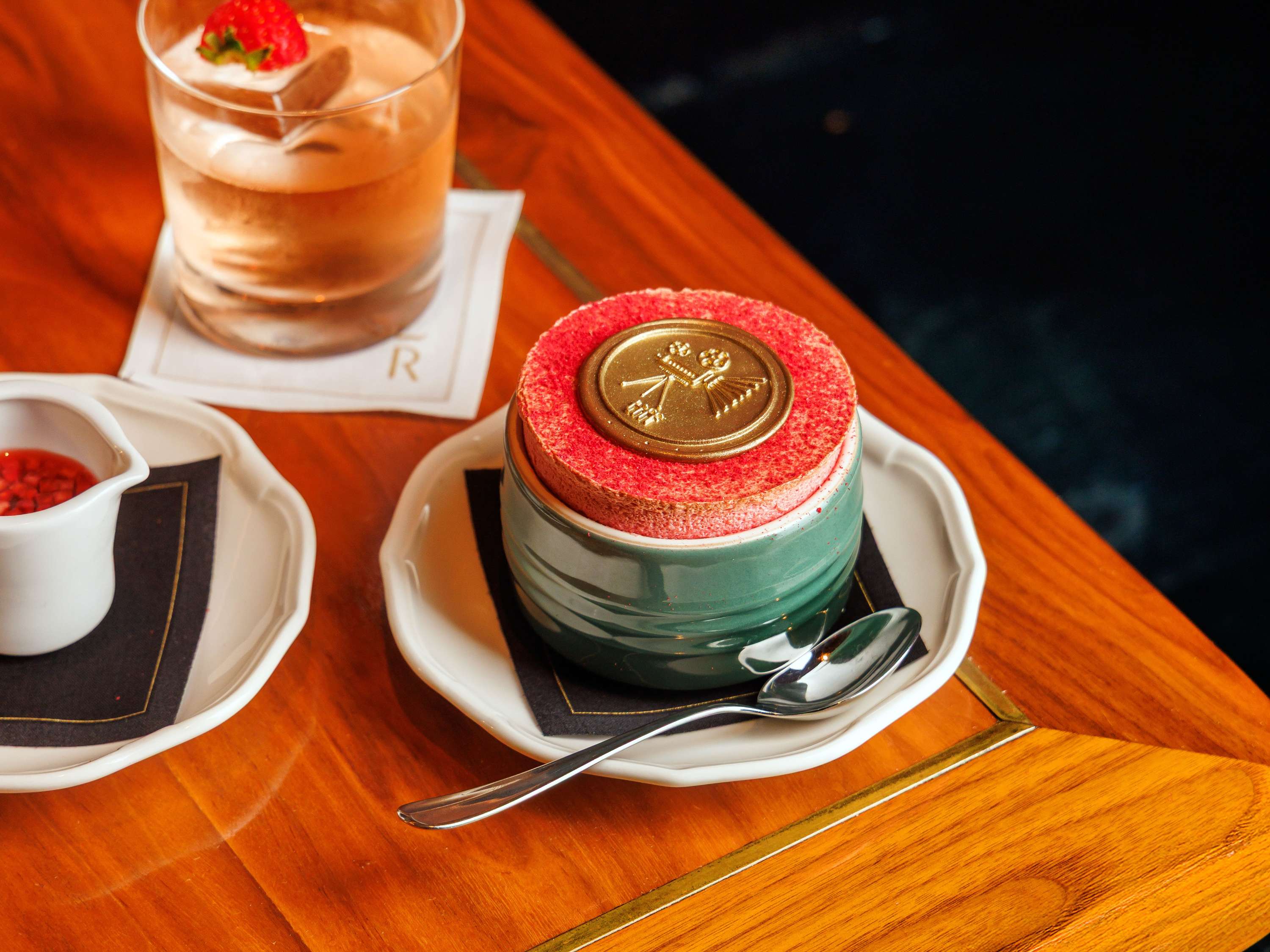 Images REIGN Restaurant & Bar