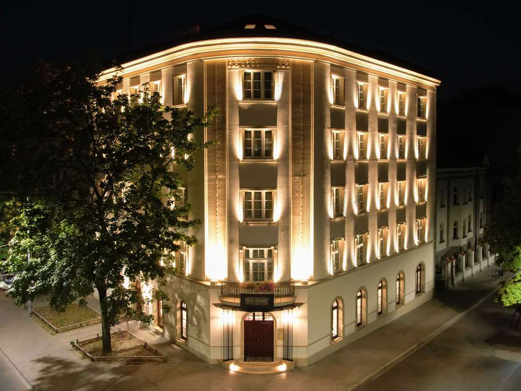 Images The Crown Krakow Center - Handwritten Collection