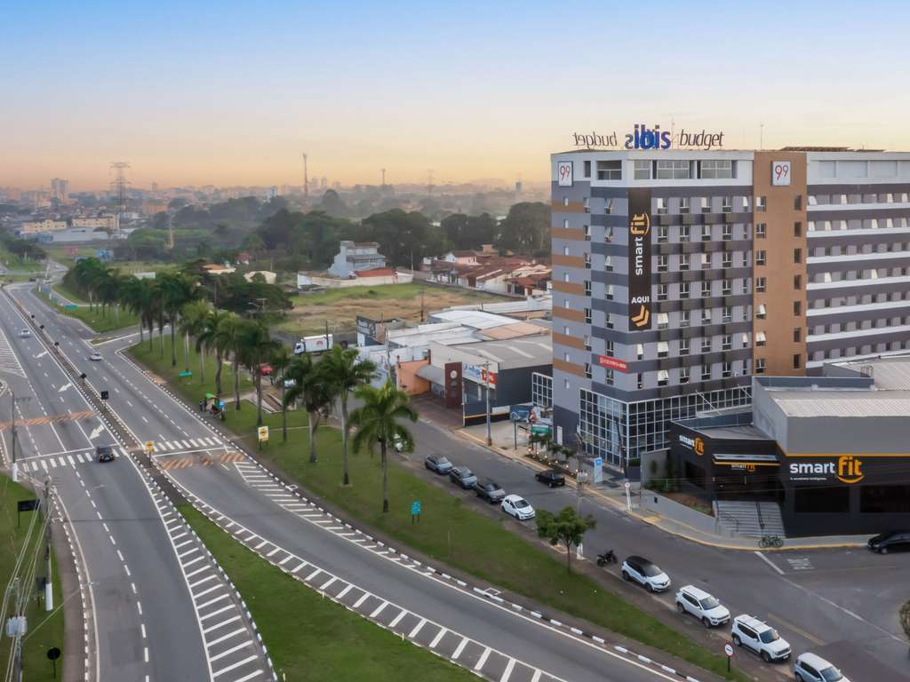 Images ibis budget Pindamonhangaba