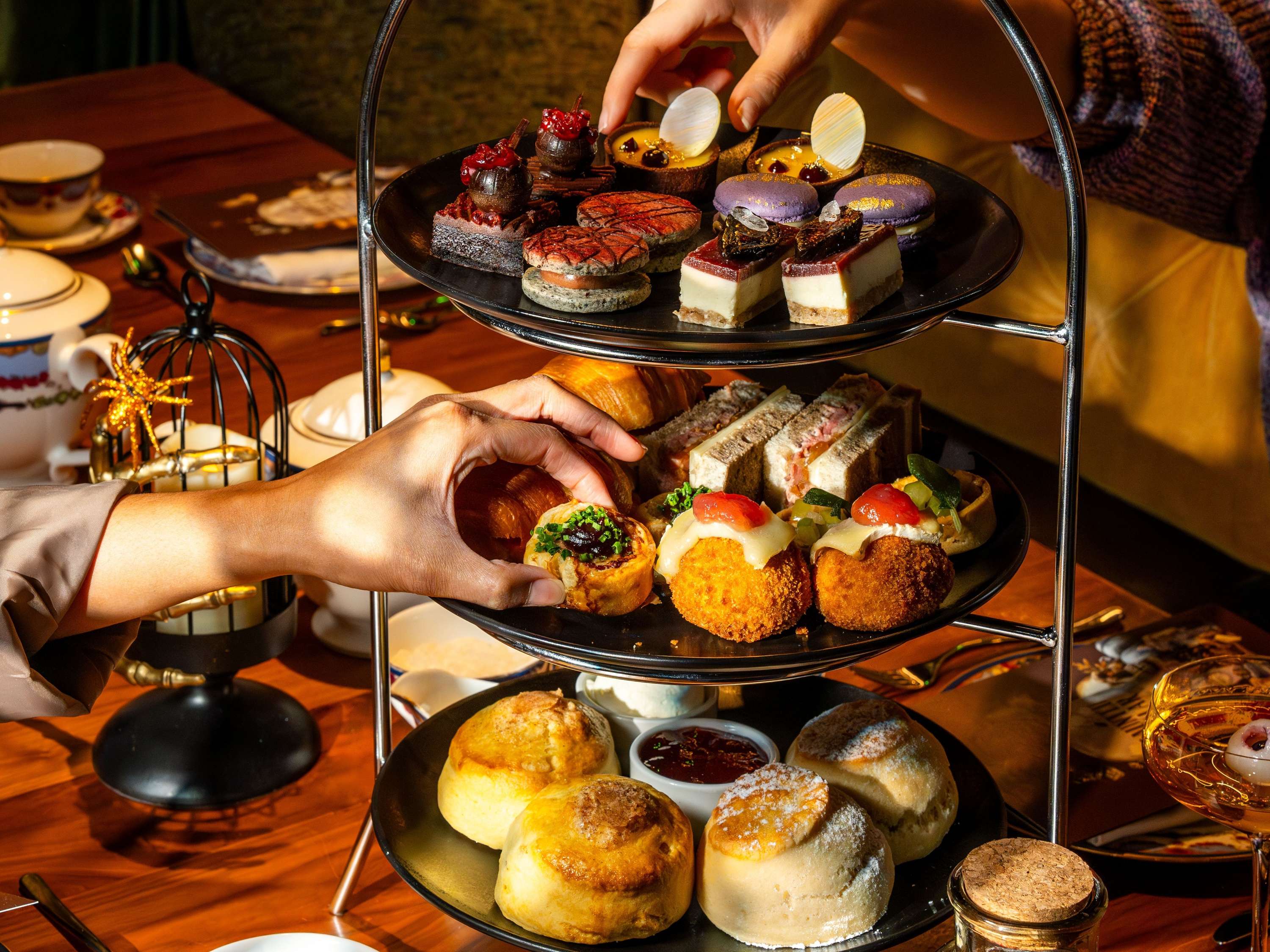 AFTERNOON TEA