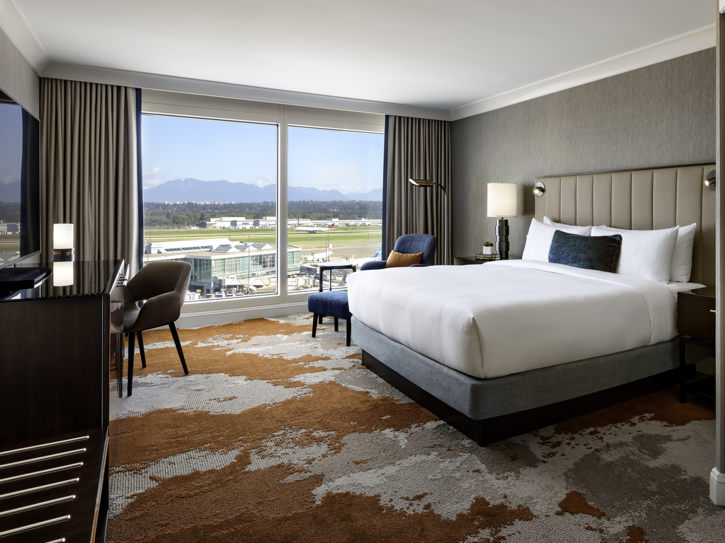 Images Fairmont Vancouver Airport