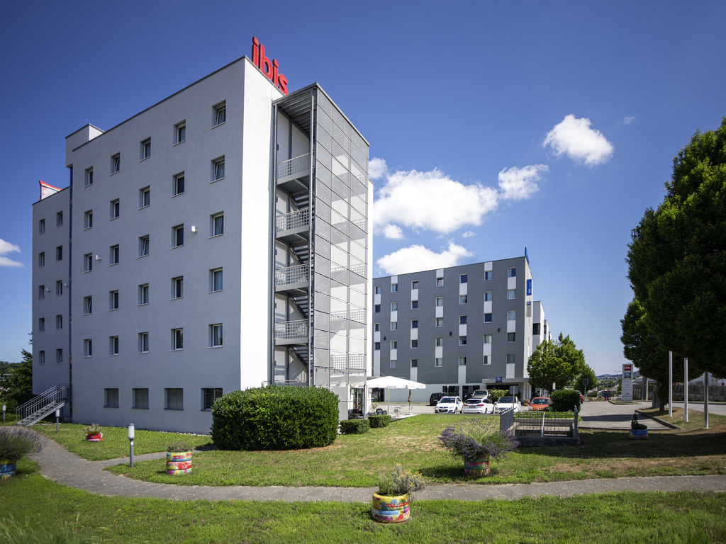 ibis Fribourg, 21 Route Du Lac in Granges Paccot