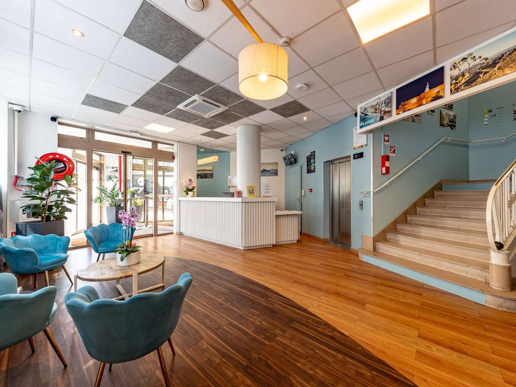 Images ibis Styles  Marseille Centre Prado Place Castellane