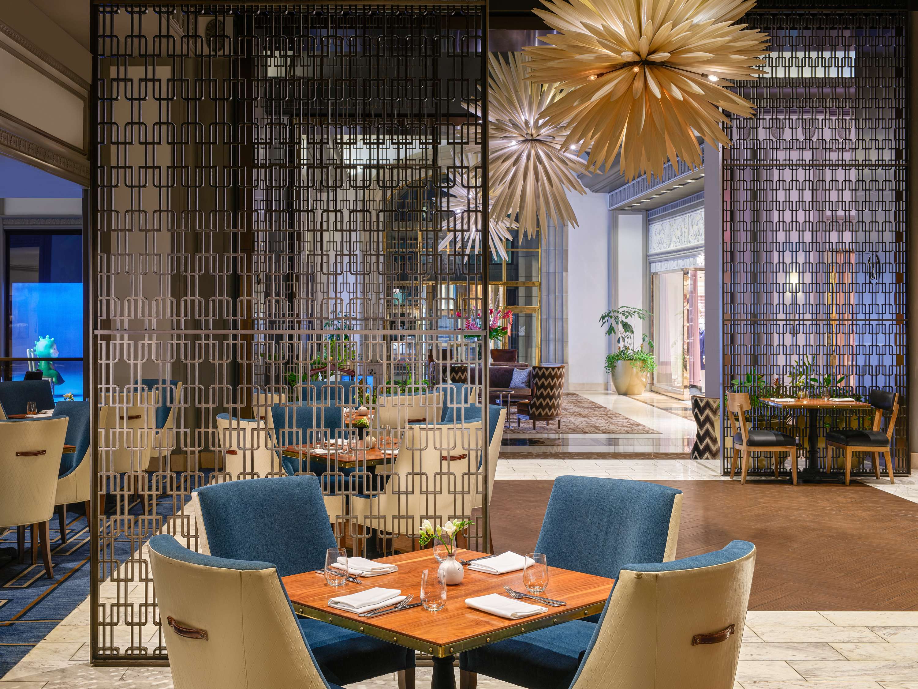 Images NOTCH8 RESTAURANT