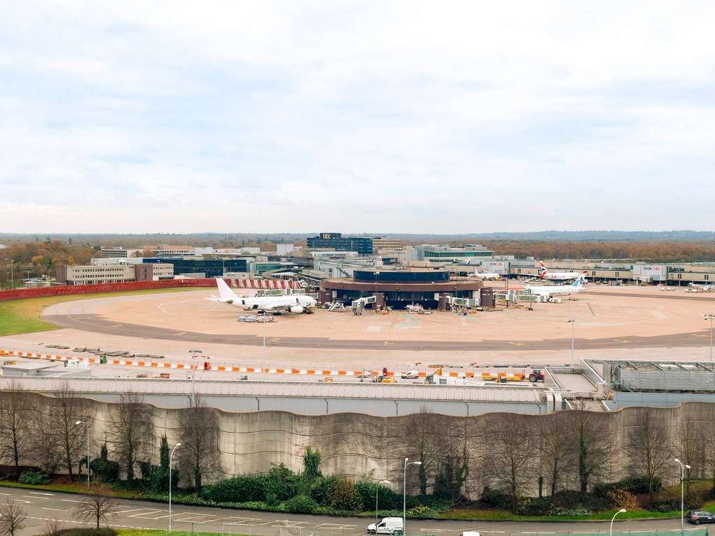 Images Sofitel London Gatwick