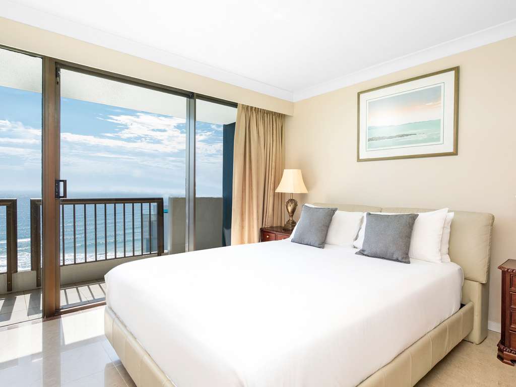 Images BreakFree Longbeach Surfers Paradise