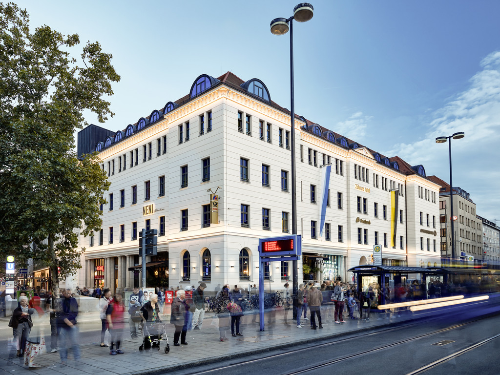 25hours Hotel München The Royal Bavarian, Bahnhofplatz 1 in Munich